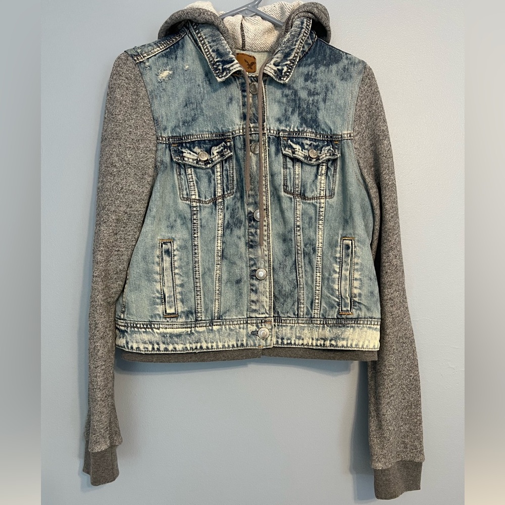 Jean Jacket x Sweatshirt- American Eagle Size Large